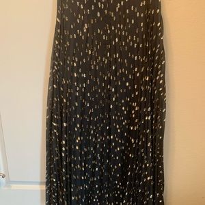 Chico’s Black Label pleated skirt